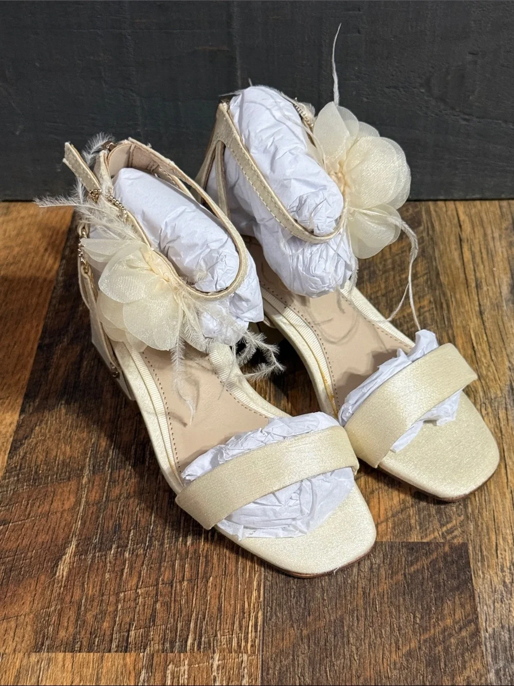Sam Edelman Kids Delaney Rosa Ivory Floral Heels Sandals Size 11 NIB